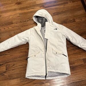 North face girls winter jacket